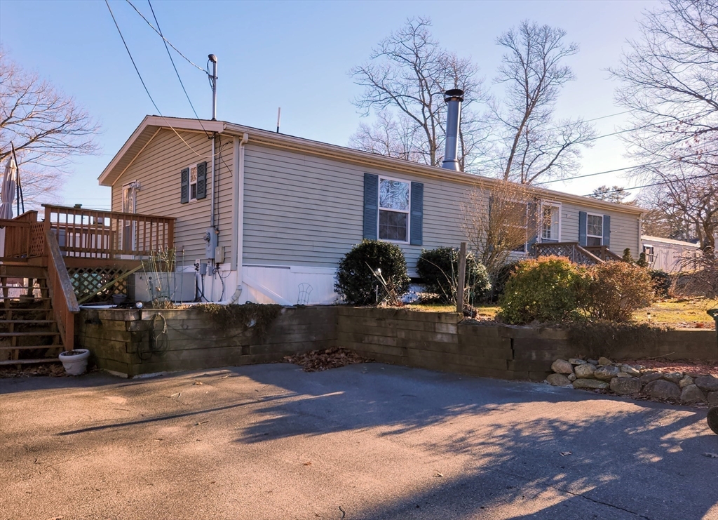 8 Chesapeake Road Holbrook, MA 02343 - Photo 1 of 27