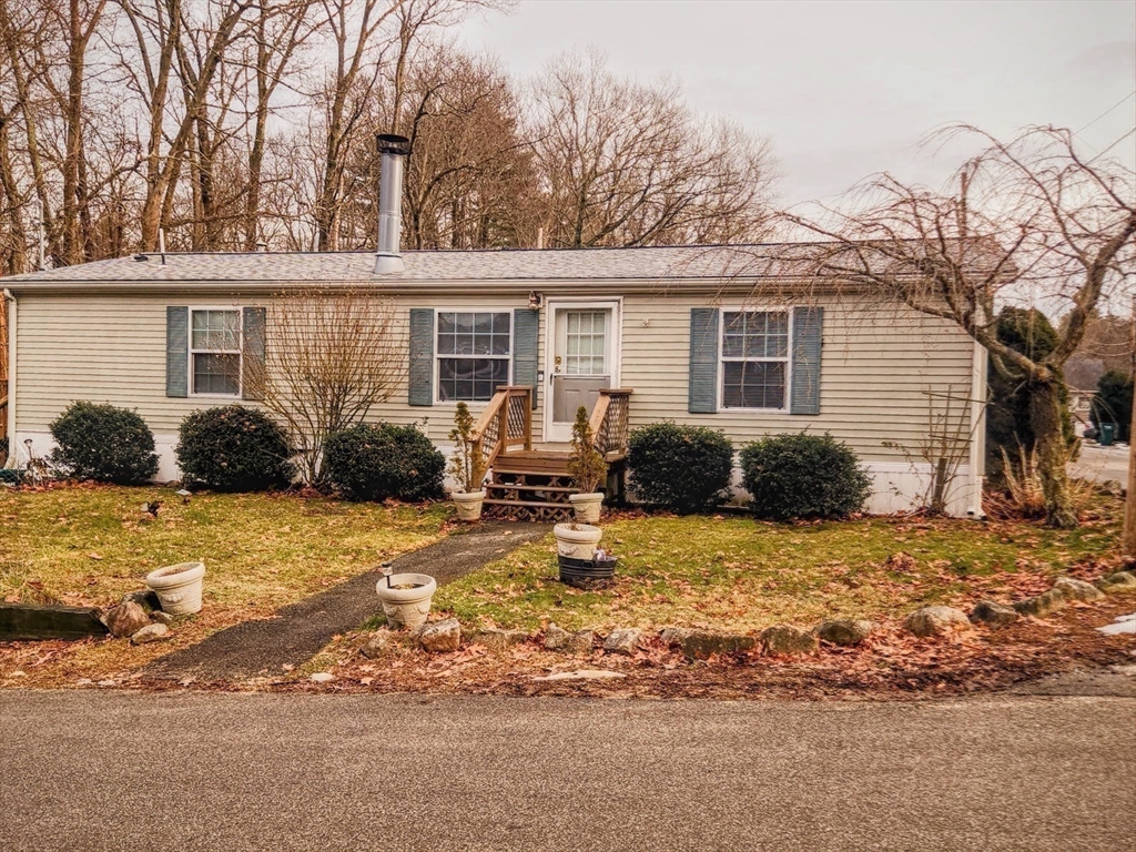 8 Chesapeake Road Holbrook, MA 02343 - Photo 26 of 27