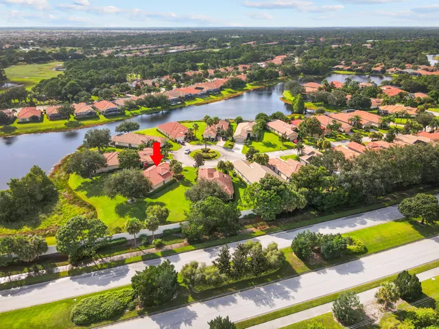 $385,000 | 9004 Short Chip Circle, Port St. Lucie, FL 34986