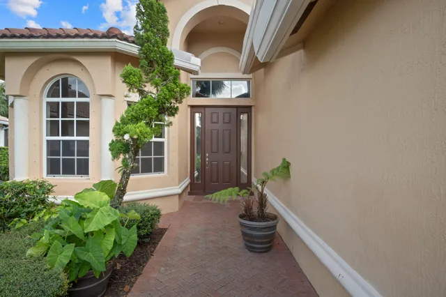 $385,000 | 9004 Short Chip Circle, Port St. Lucie, FL 34986