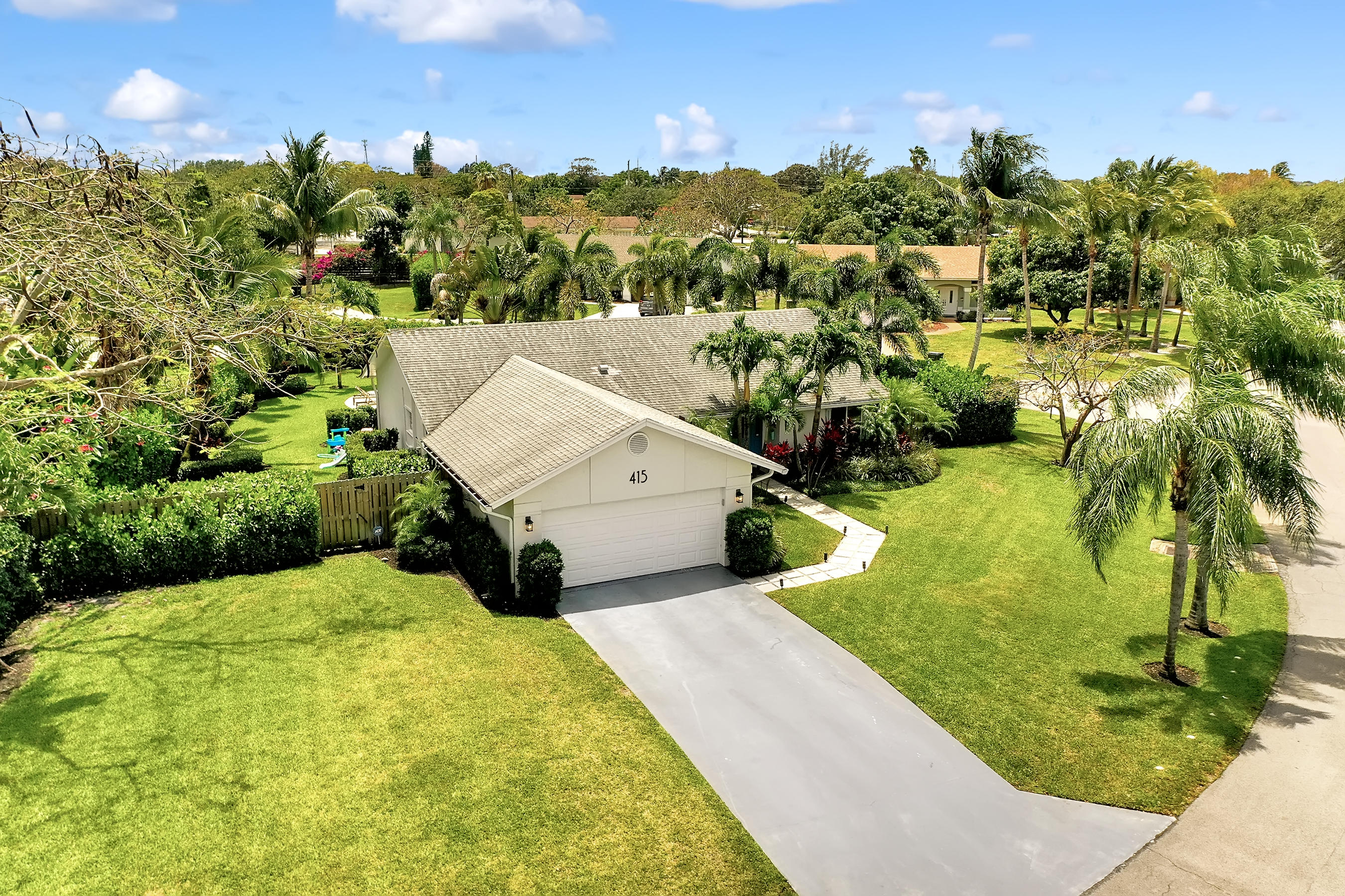 415 Enfield Road Delray Beach, FL 33444 - Photo 35 of 38 DJI_0896