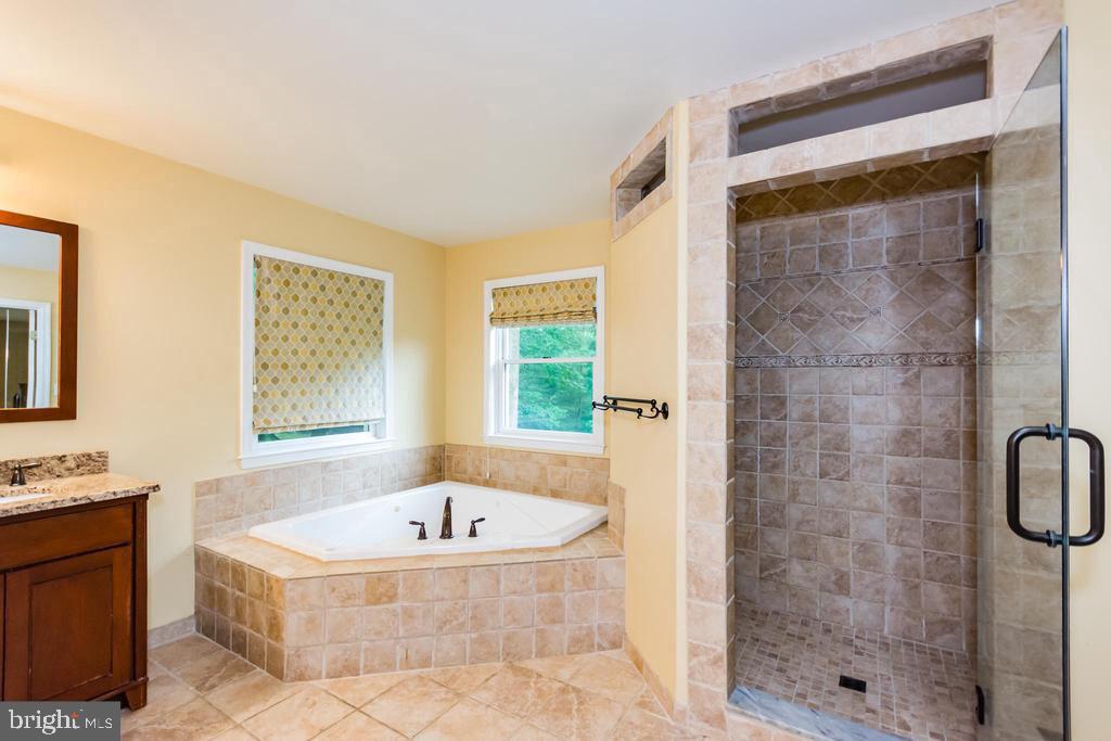 811 Cedar Grove Road Broomall, PA 19008 - Photo 22 of 28 Gallery Image 22