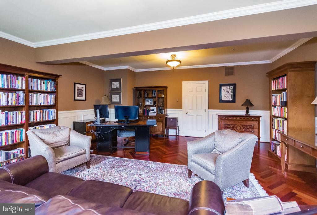811 Cedar Grove Road Broomall, PA 19008 - Photo 10 of 28 Gallery Image 10