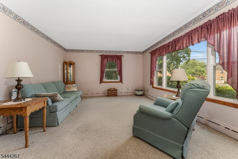 1 W Road Flemington, NJ 08822 - Photo 9 of 35