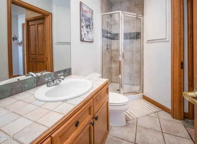 $925,000 | 240 Chapel Place, Unit BR328, Avon, CO 81620