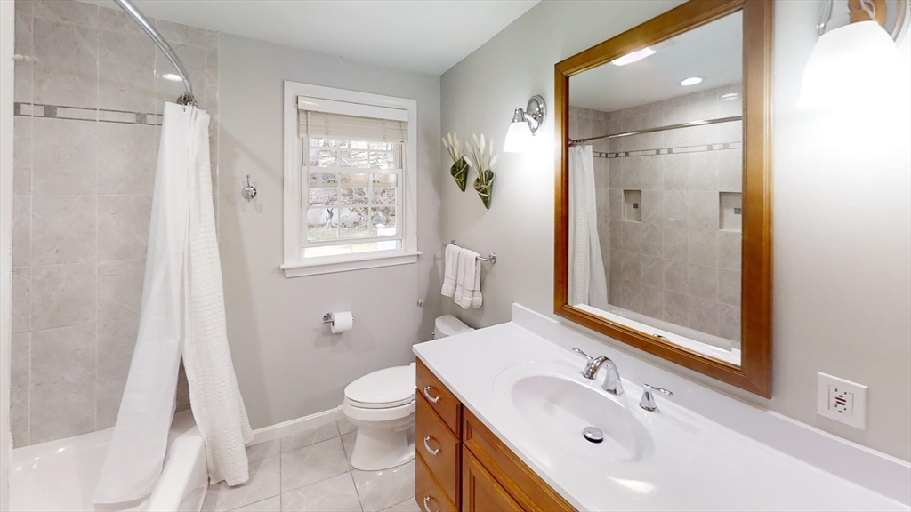 83 Lowell Road Westford, MA 01886 - Photo 17 of 28 Gallery Image 17