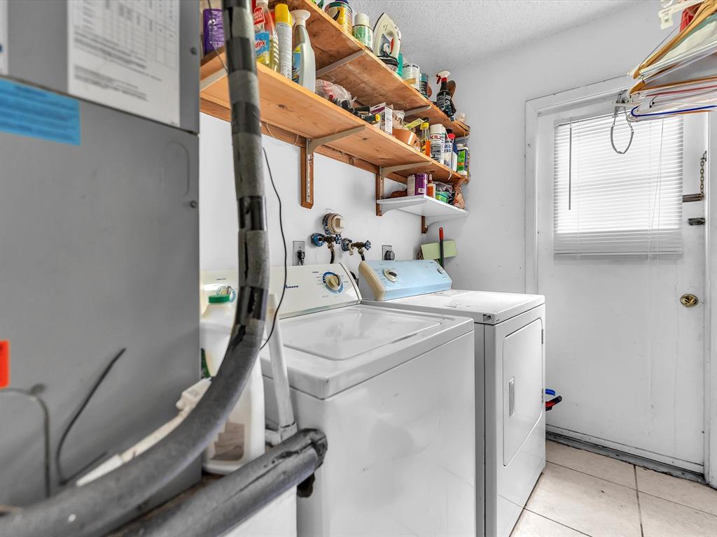 6171 Southwest 6th Street Margate, FL 33068 - Photo 15 of 34