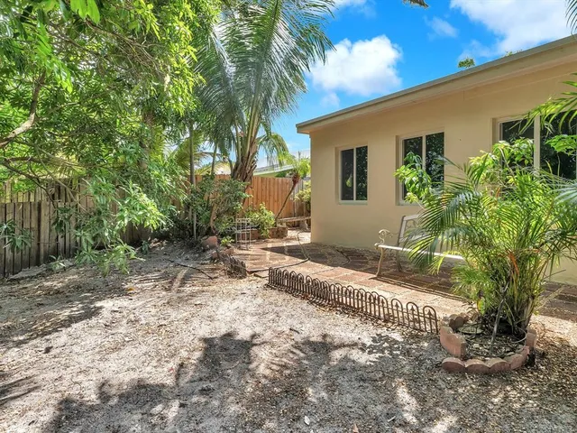 $389,000 | 6171 Southwest 6th Street, Margate, FL 33068