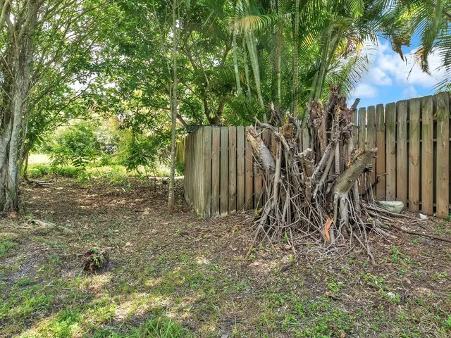 $389,000 | 6171 Southwest 6th Street, Margate, FL 33068