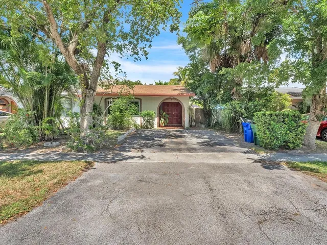 $389,000 | 6171 Southwest 6th Street, Margate, FL 33068