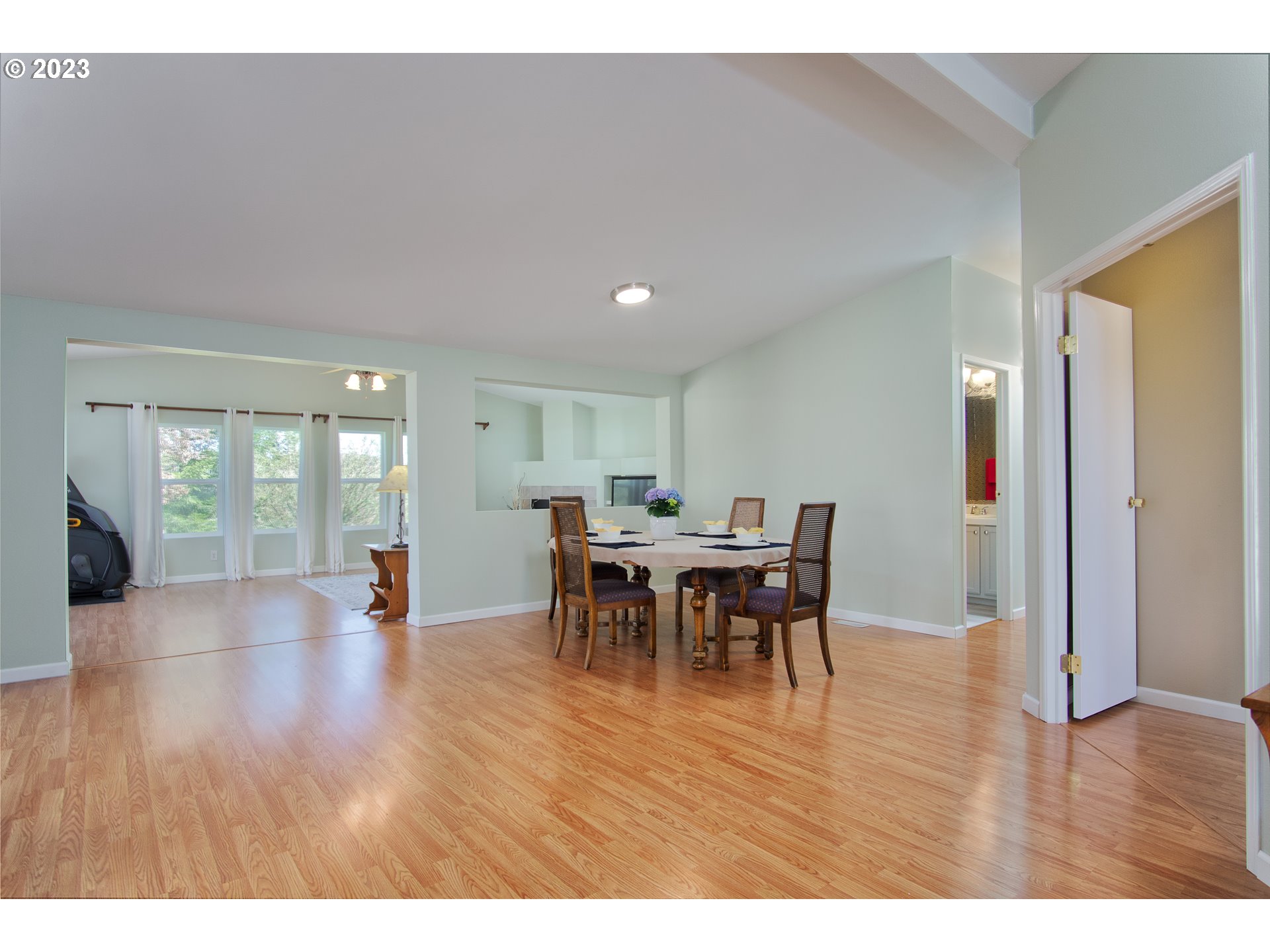 18950 South Ridge Road Oregon City, OR 97045 - Photo 7 of 27 a view of a dining room with furniture and window