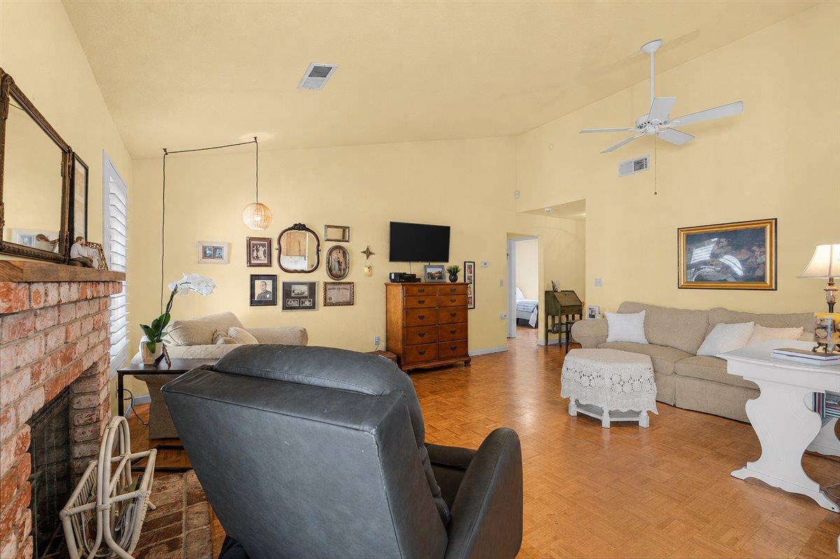 3545 Blackstone Way Modesto, CA 95356 - Photo 8 of 27