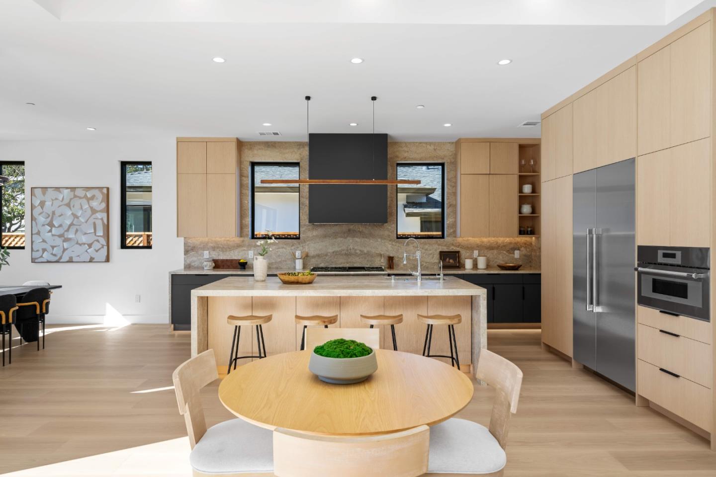 89 Centre Street Mountain View, CA 94041 - Photo 13 of 56