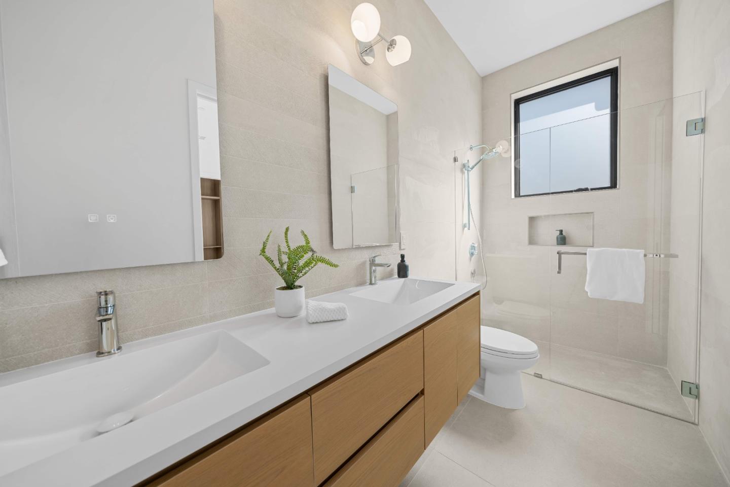 89 Centre Street Mountain View, CA 94041 - Photo 37 of 56