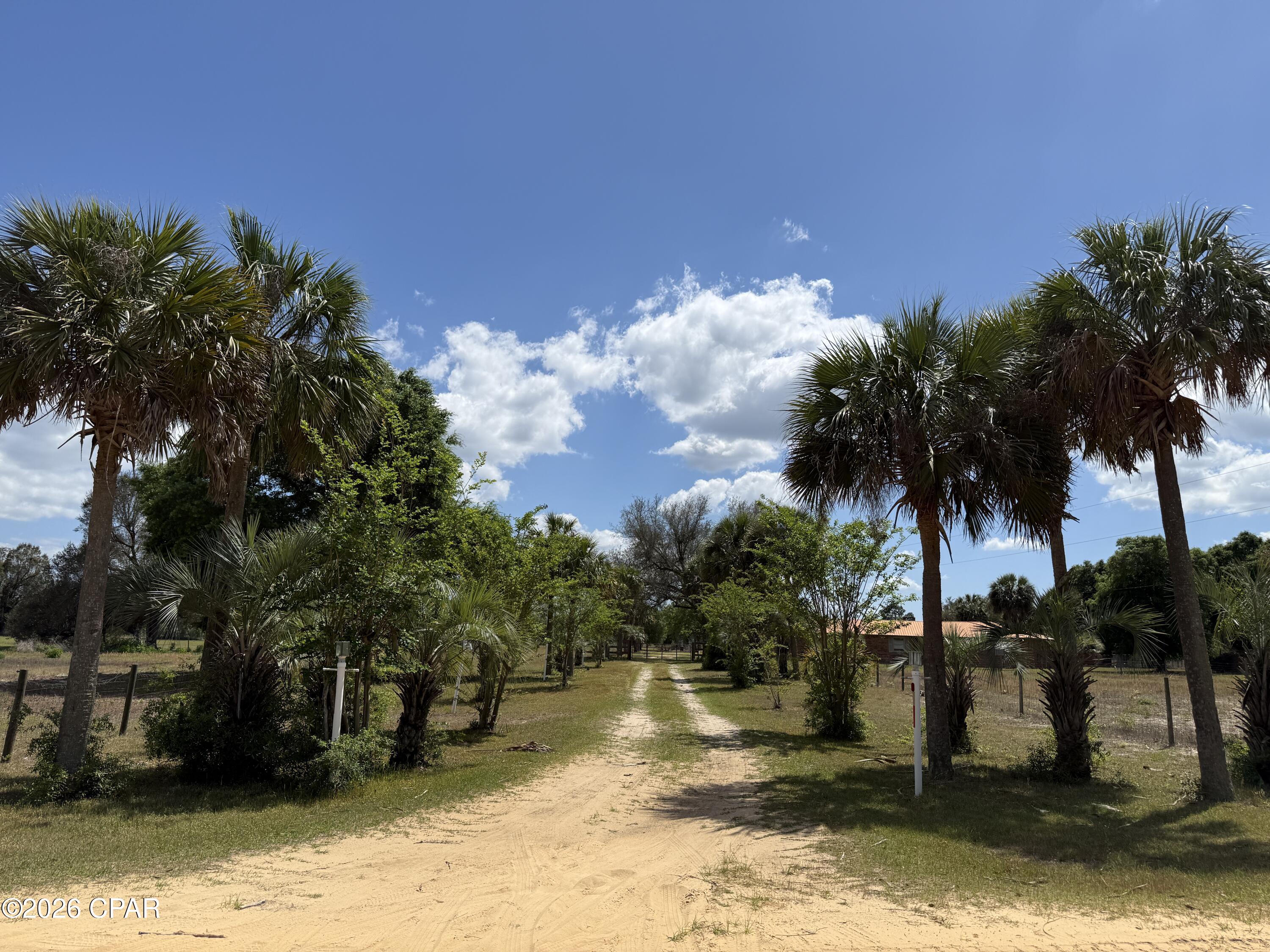 10342 Brown Road Fountain, FL 32438 - Photo 8 of 38