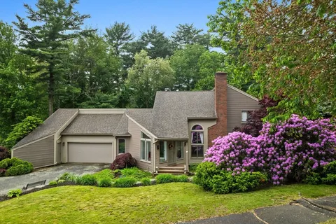 $1,250,000 | 33 Thoreau Circle, Beverly, MA 01915
