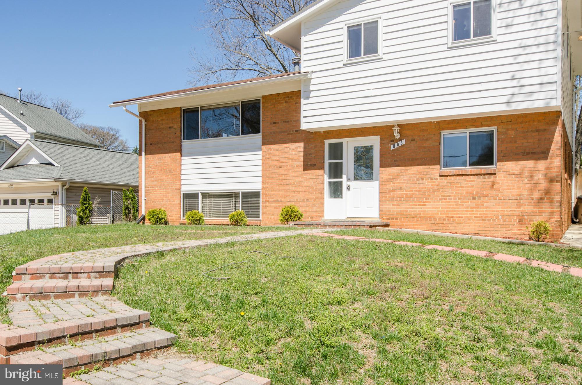 805 Montrose Road Rockville, MD 20852 - Photo 2 of 30 Exterior (Front)