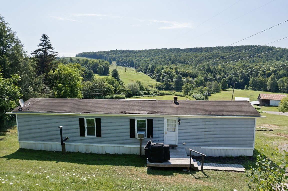 2139 Bradley Creek Road Johnson City, NY 13790 - Photo 9 of 15