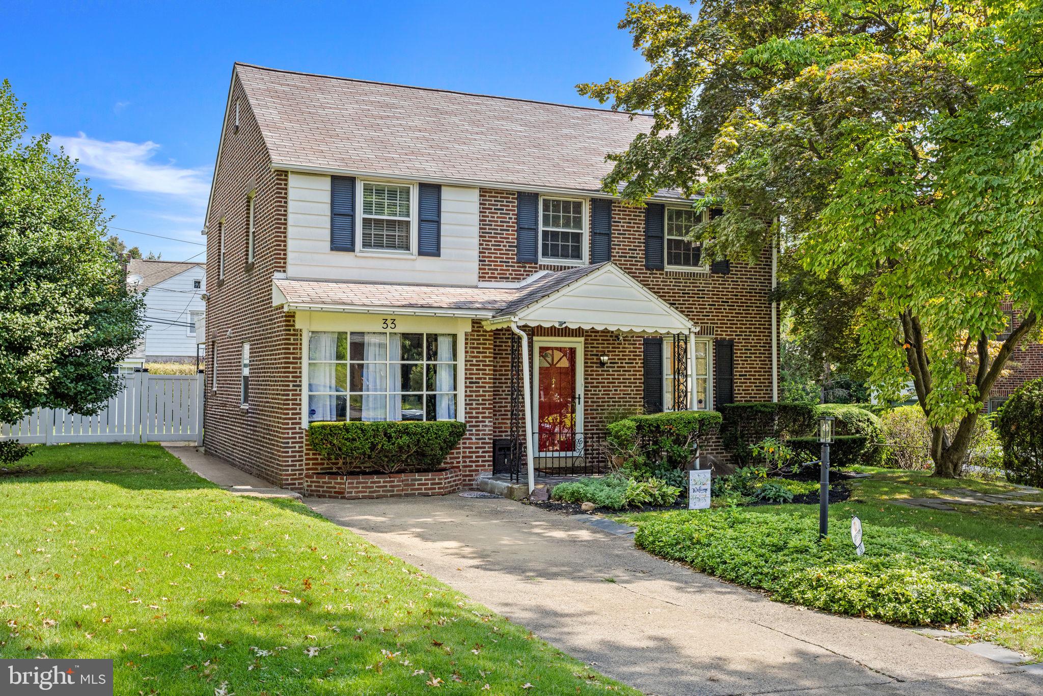 33 Dewey Road Cheltenham, PA 19012 - Photo 1 of 46 Gallery Image 1
