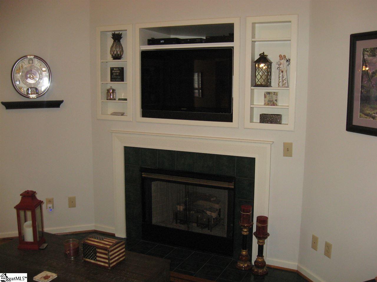 9 Farmstead Way Fountain Inn, SC 29644 - Photo 7 of 20