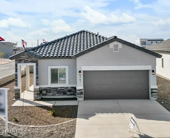 $304,950 | 901 Indigo Sky Street, El Paso, TX 79928