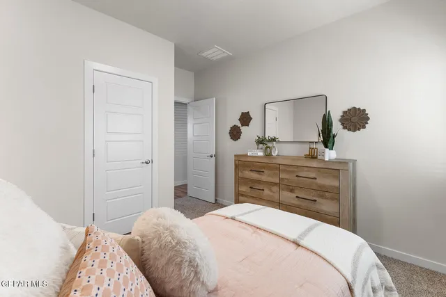 $304,950 | 901 Indigo Sky Street, El Paso, TX 79928