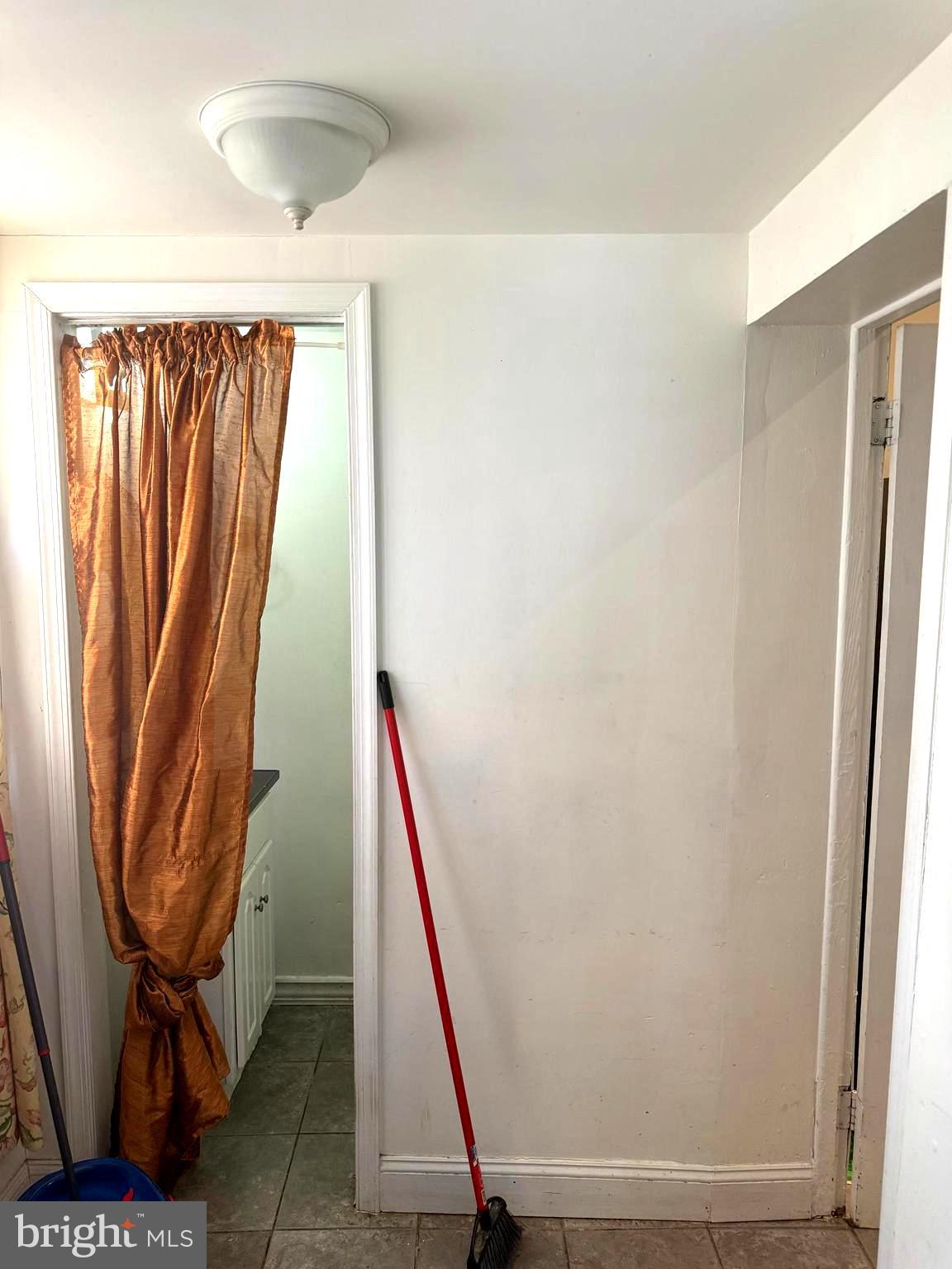 4957 North 9th Street Philadelphia, PA 19141 - Photo 12 of 25