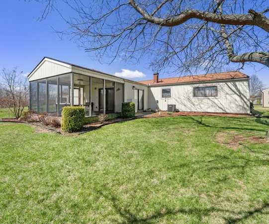 $215,000 | 680 Leveque Circle, Carleton, MI 48117
