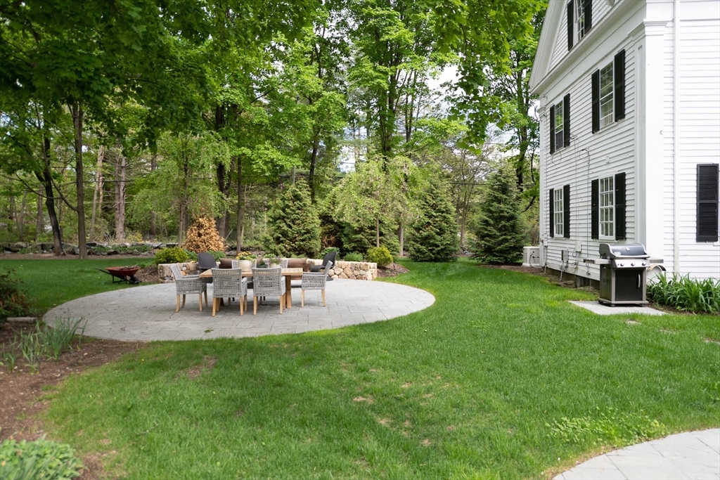 254 Conant Road Weston, MA 02493 - Photo 36 of 42