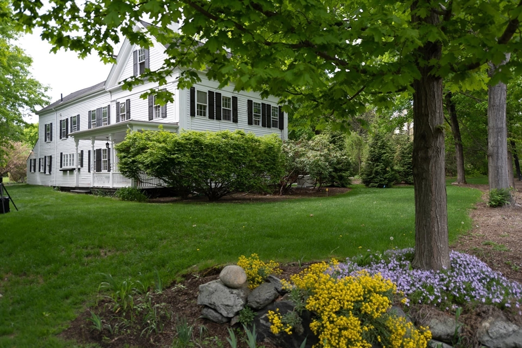 254 Conant Road Weston, MA 02493 - Photo 38 of 42