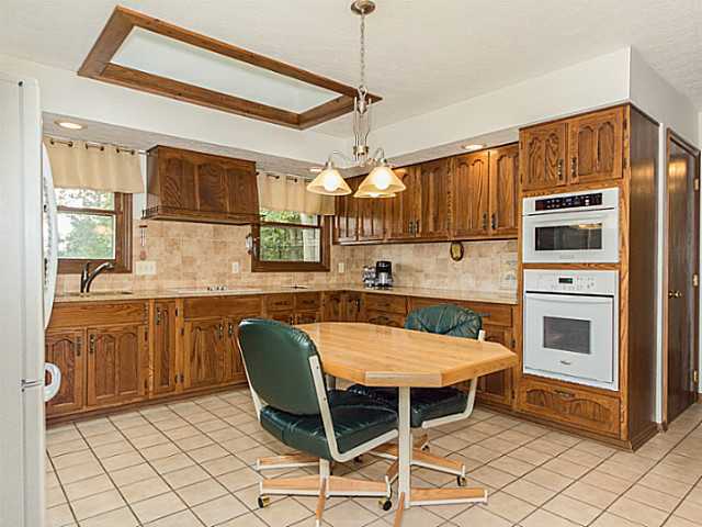 5058 Smothers Road Westerville, OH 43081 - Photo 5 of 25 Gallery Image 5
