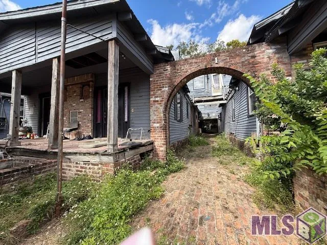 $250,000 | 1771 Government Street, Baton Rouge, LA 70802