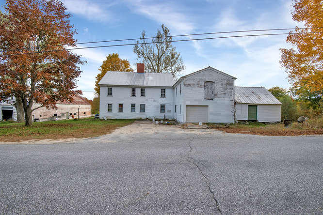 202 North Buckfield Road Buckfield, ME 04220 - Photo 39 of 41 202 N Buckfield Rd Buckfield-small-038-0