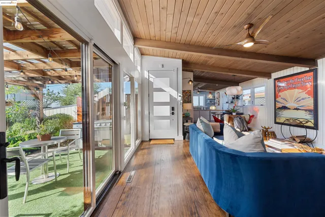 $749,000 | 658 Sonoma Street, Richmond, CA 94805