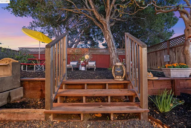 $749,000 | 658 Sonoma Street, Richmond, CA 94805