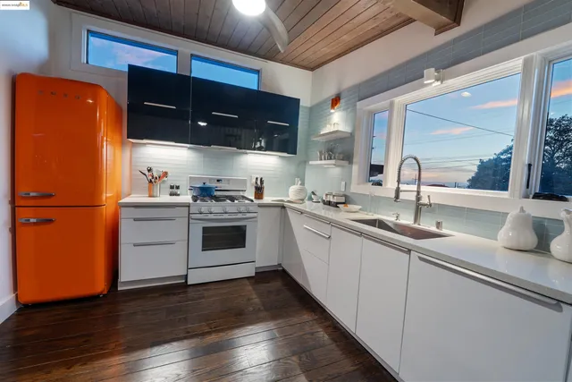 $749,000 | 658 Sonoma Street, Richmond, CA 94805