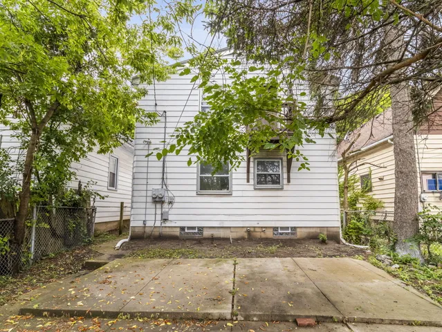 $154,900 | 4720 North 36th Street, Unit 4720A, Milwaukee, WI 53209