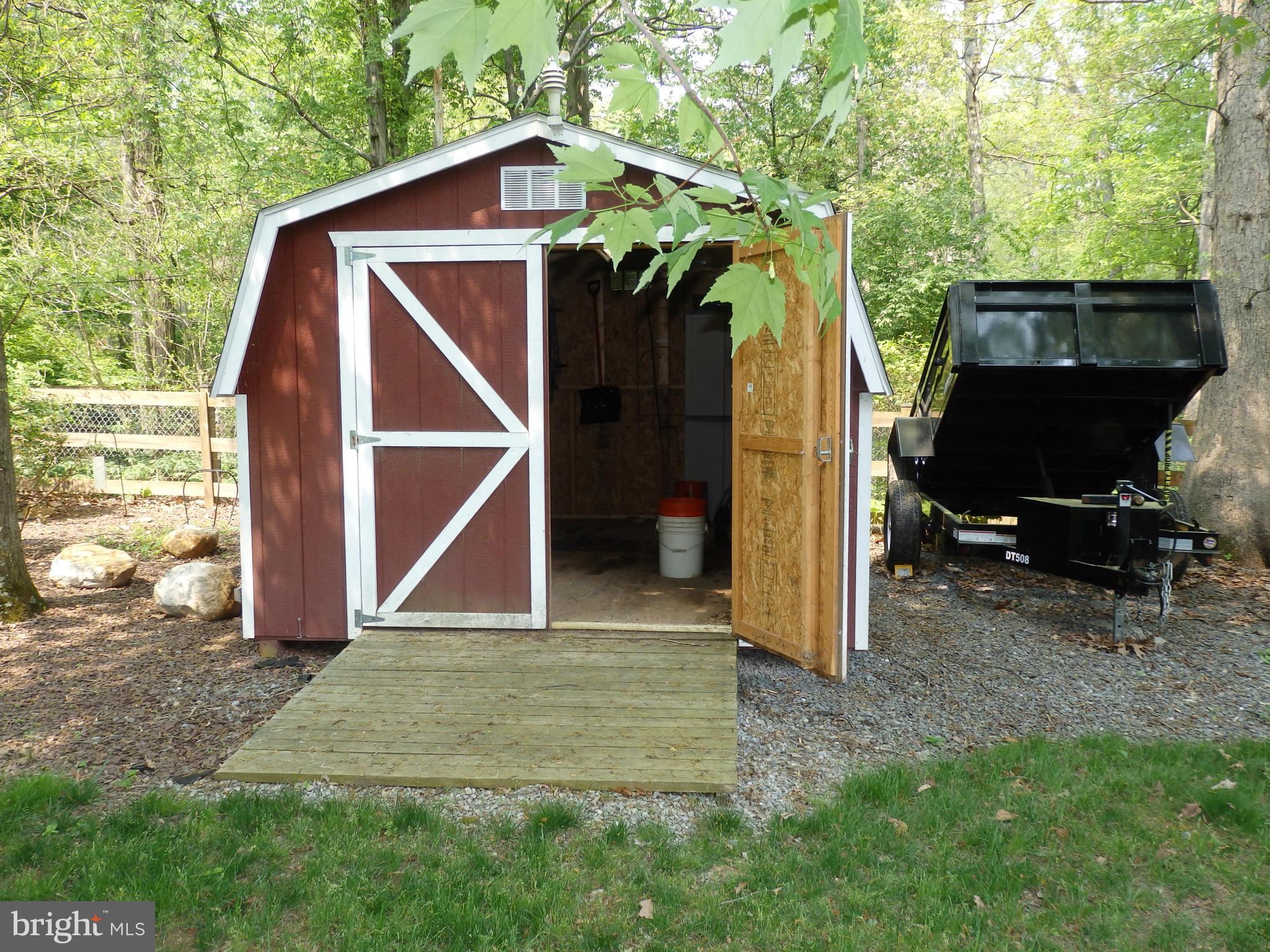 9212 Bethel Road Frederick, MD 21702 - Photo 27 of 30 Lawn shed