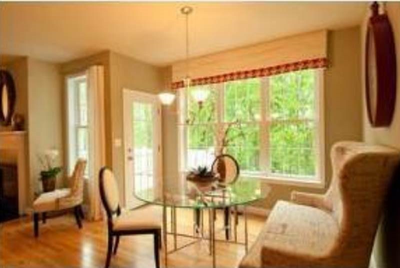 185 Springwood Way, Unit K Manchester, NH 03102 - Photo 2 of 12 Gallery Image 2