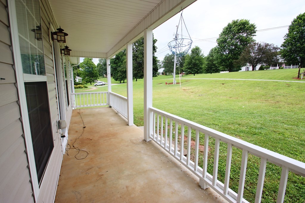 258 Guhse Road Sparta, TN 38583 - Photo 4 of 18