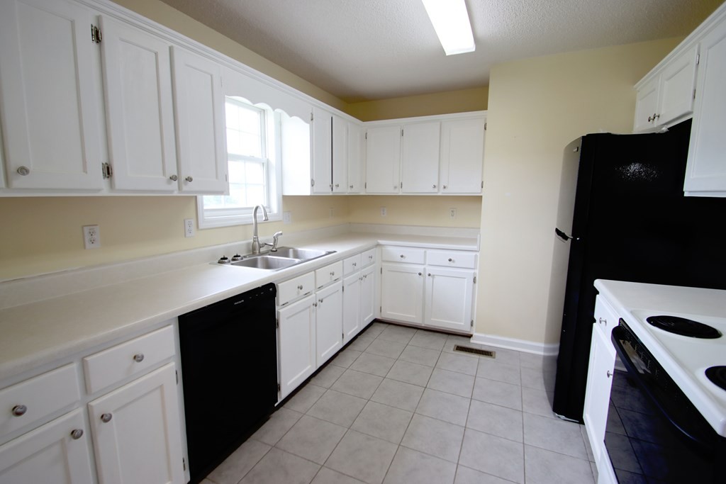 258 Guhse Road Sparta, TN 38583 - Photo 8 of 18