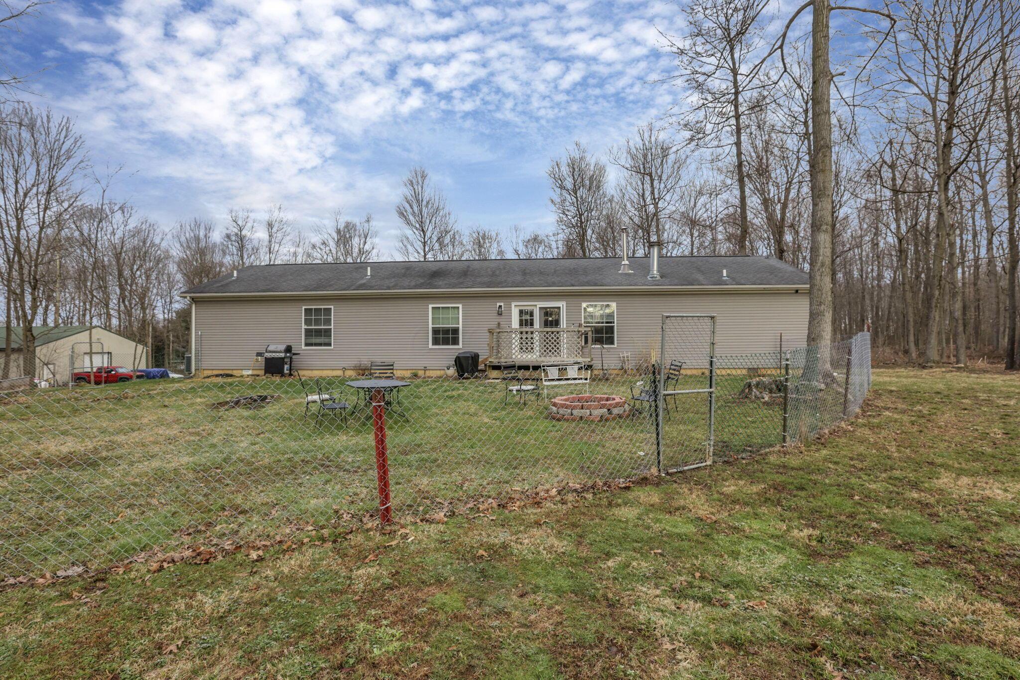6590 Feasel Road Mount Vernon, OH 43050 - Photo 37 of 66 37-web-or-mls-0V3A5880