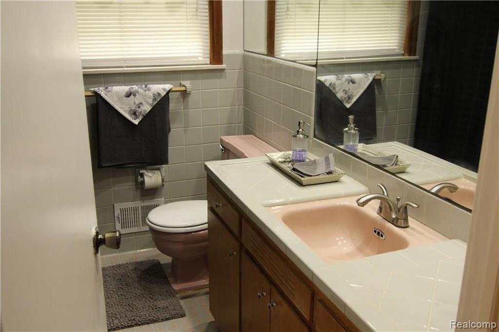 2970 Hillendale Drive Rochester Hills, MI 48309 - Photo 36 of 36