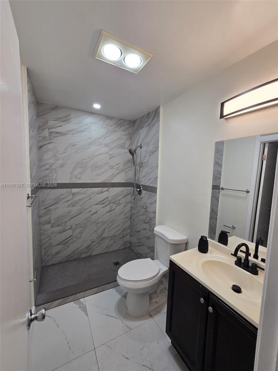 4020 Del Rio Way, Unit 720 Sunrise, FL 33351 - Photo 24 of 26
