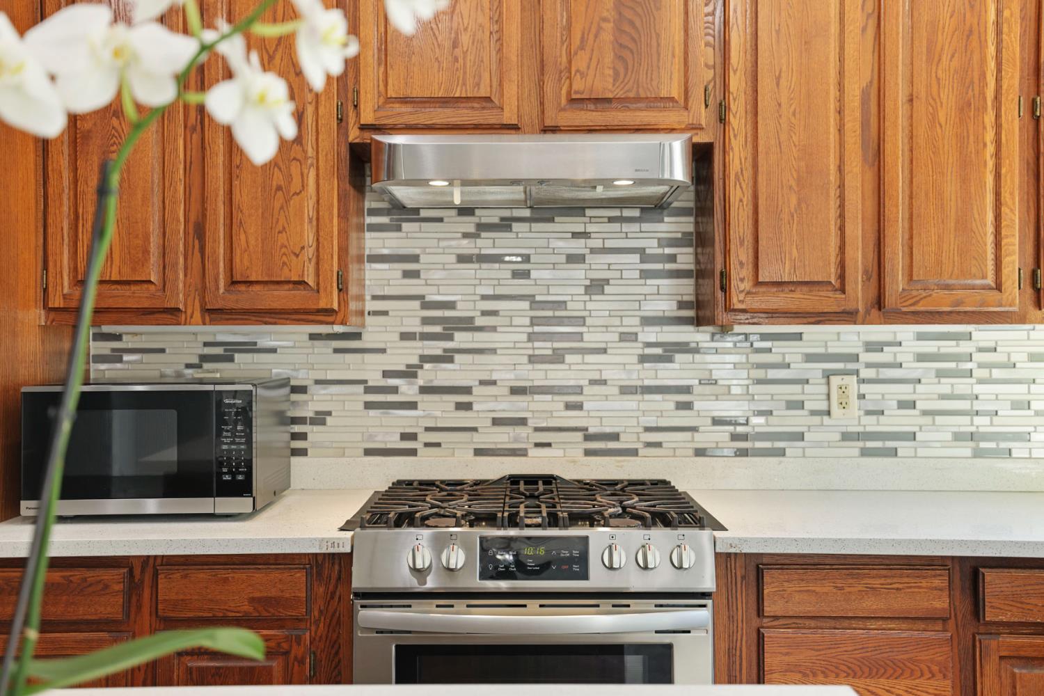 10245 Point Reyes Circle Stockton, CA 95209 - Photo 8 of 23 Gallery Image 8