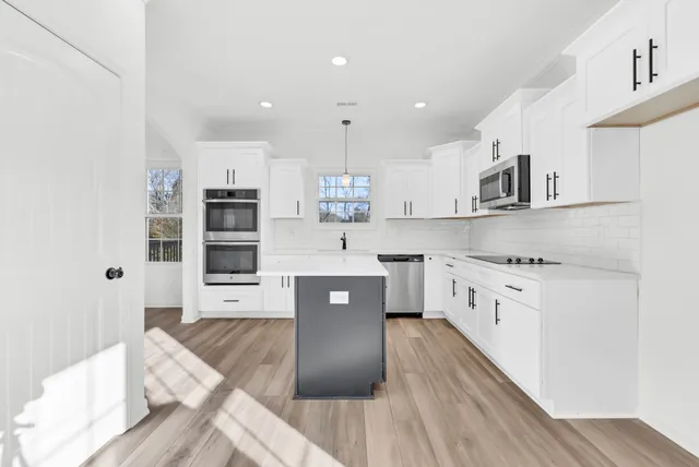 $444,900 | 1165 Mourning Cloak Drive, Clarksville, TN 37043