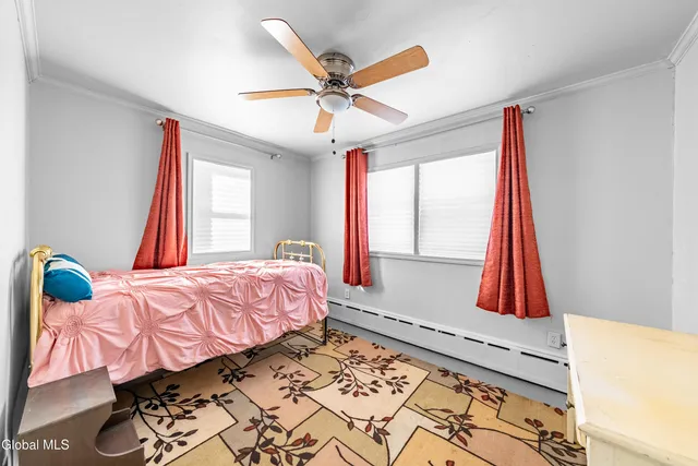 $259,000 | 983 Highway 9W, Bethlehem, NY 12158