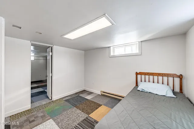 $259,000 | 983 Highway 9W, Bethlehem, NY 12158