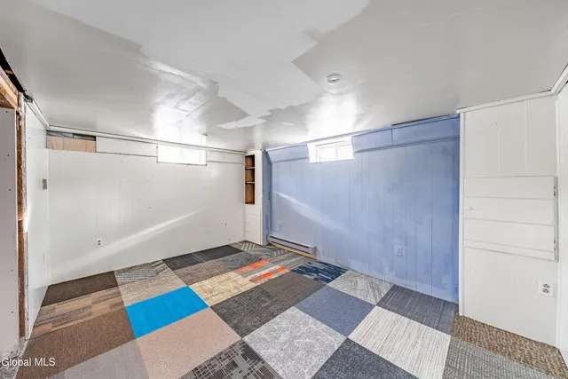 $259,000 | 983 Highway 9W, Bethlehem, NY 12158