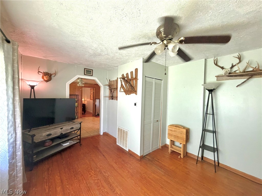 3936 Laurel Creek Road Waverly, WV 26184 - Photo 4 of 49